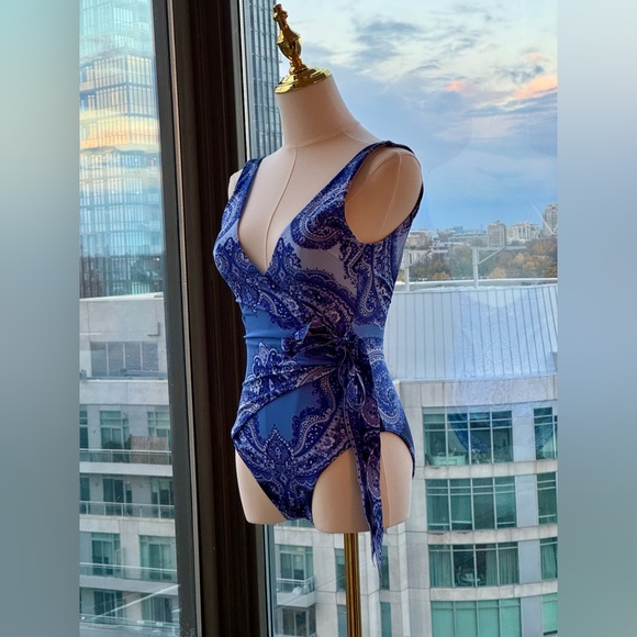🆕 ZIMMERMANN 🧿 NWOT Wrap-Effect Paisley Print 1PC Swimsuit, Purple, Sz US 2/4 - Picture 10 of 16
